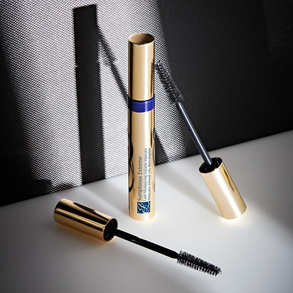 Sumptuous Extreme Lash Multiplying Volume and Length Mascara